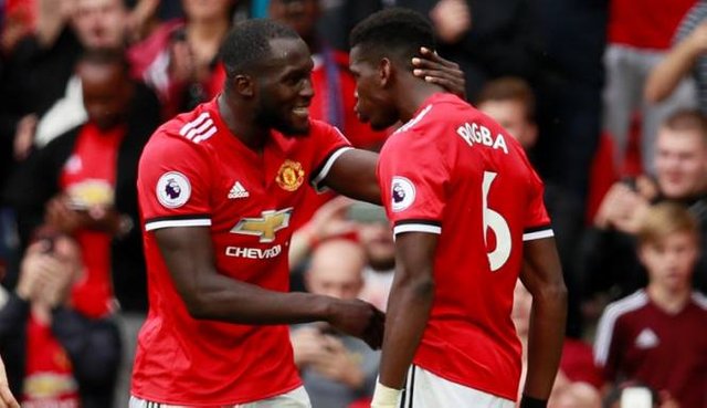 dartikel 303 667337ac-pemain-mu-romelu-lukaku-dan-paul-pogba-melakukan-seleb.jpg