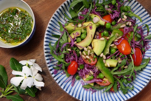 Avocado-Rainbow-Salad-with-Basil-Lemon-Sauce.JPG