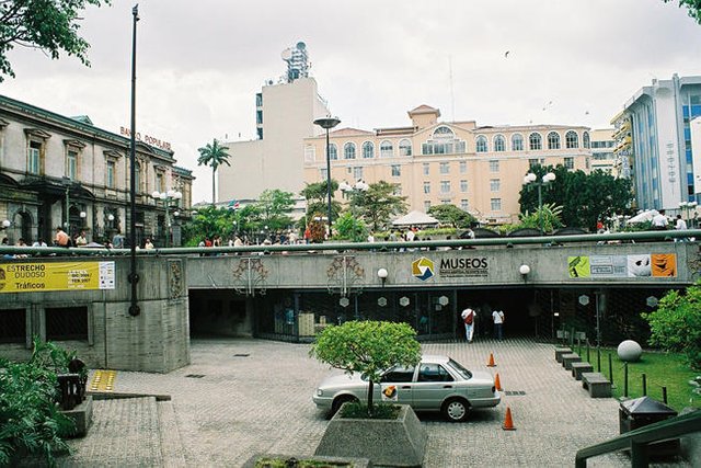 Entrada+del+Museo+de+Oro+Precolombino.jpg