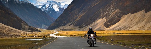 leh-ladakh-tour-05.jpg