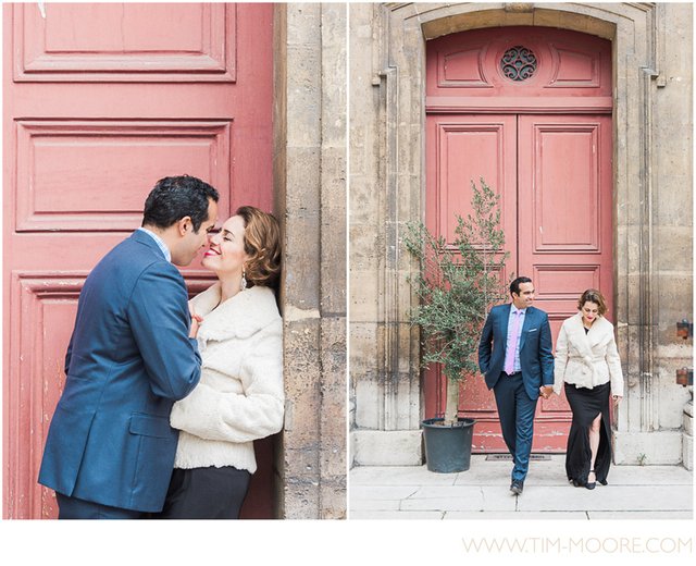 Photographer-in-Paris---Cute-door-in-front-of-a-church-in-Paris.jpg