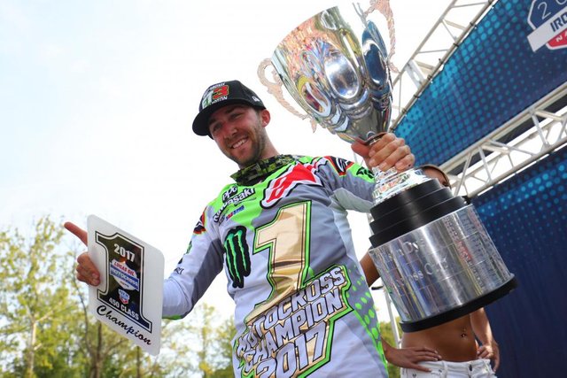 Tomac-450-MX-champ.jpg