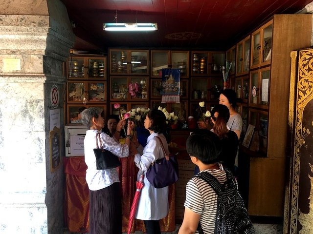 Wat Doi Suthep Chiang Mai Thailand 28.jpg