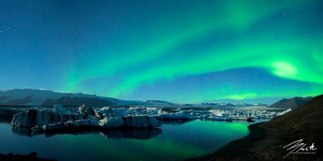 northern lights pano jokulsarlon glacier lagoon watermark.jpg