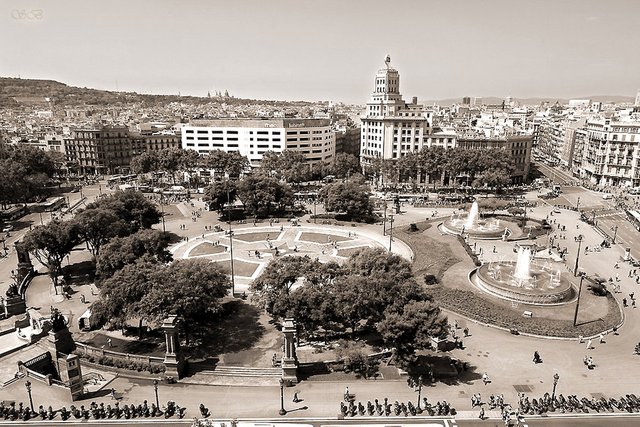 catalonia_square_ii_by_shellybad-d53jonz.jpg