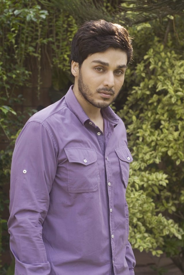 Ahsan-Khan-Cute-Pakistani-Model.JPG