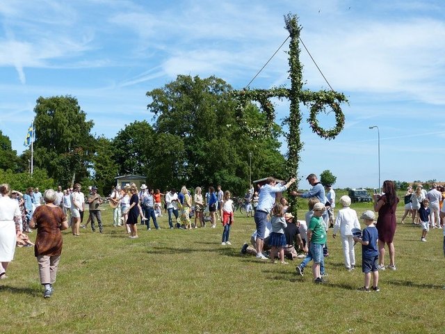 Sweden Midsommer Party.JPG