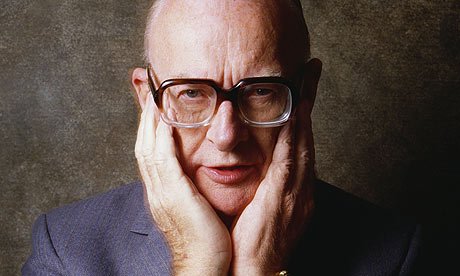 Arthur-C-Clarke-in-1984-001.jpg