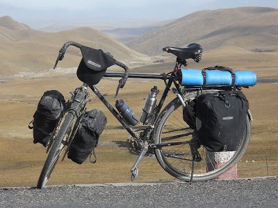 loaded_touring_bicycle.jpg