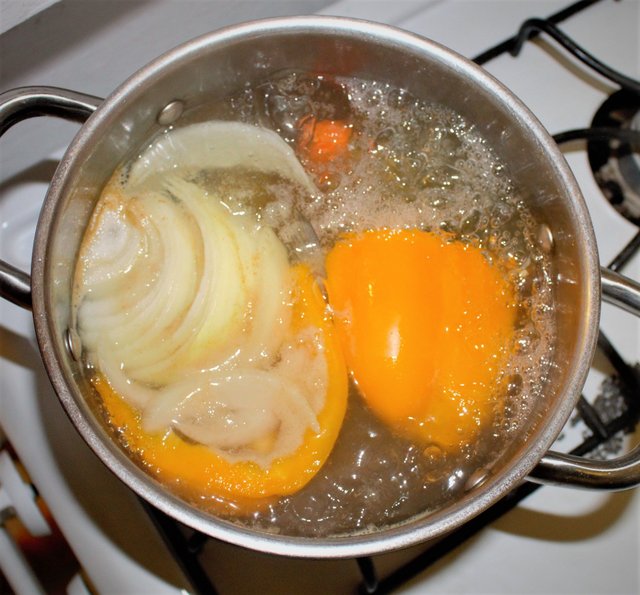 1 peppers and onion in water for creme.jpg