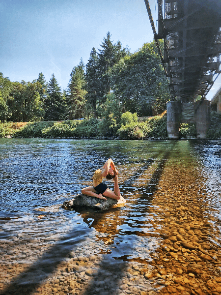 yogaunderbridge2.GIF