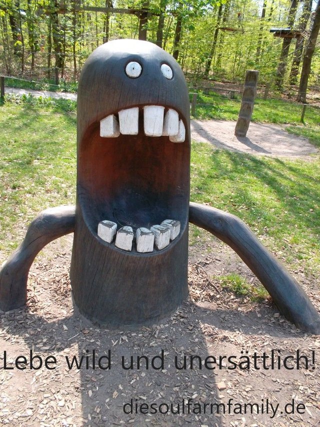 Lebe_wild_und_unersattlich_Holzmonster.jpg