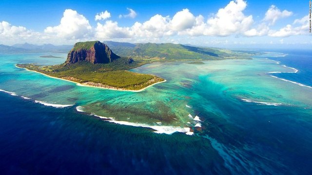 160418122007-07-tripadvisor-world-best-islands-2016-super-169.jpg