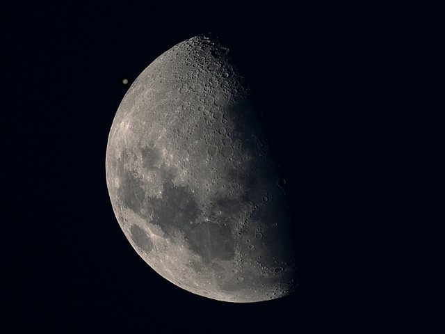 2005-6-16-moon.jpg