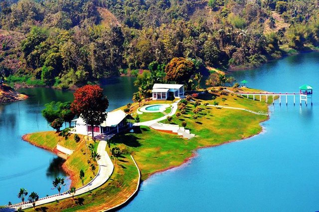 Aronnok & Lakeshore Holiday Resort, Rangamati Cantonment, Rangamati, Bangladesh.jpg