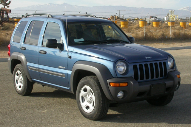 2004 Jeep Liberty Owners Manual and Concept.png