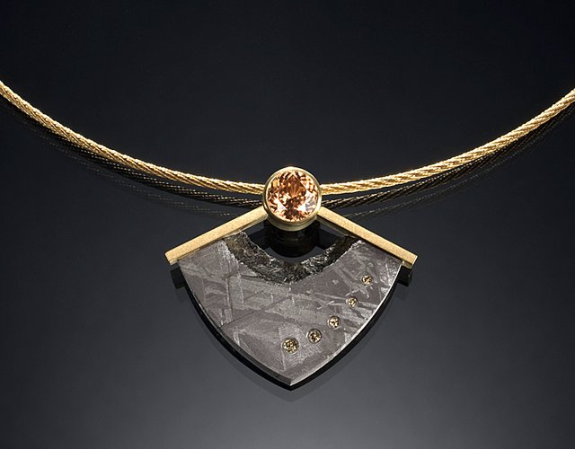 ChampagnePendant-Jacob-Albee.jpg
