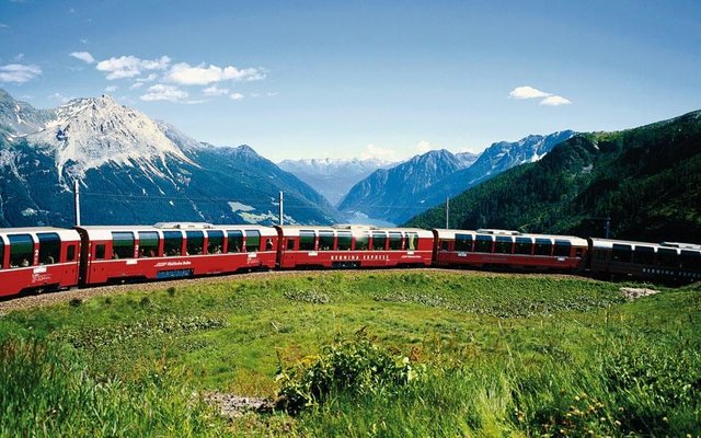 Bernina-Express-at_3129303a-xlarge.jpg