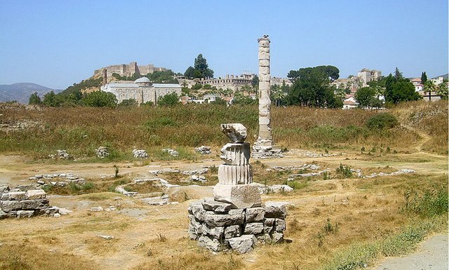 Ruinas-Templo-Artemisa-Efeso_0.jpg