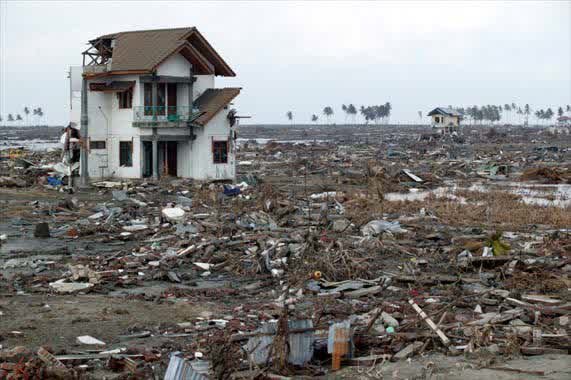 pasca-bencana-gempa-dan-tsunami-aceh-2004.jpg