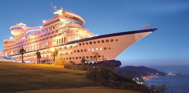 sun-cruise-resort.jpg.700x345_q85_box-0,131,1599,886_crop_detail.jpg