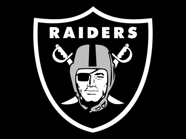 oakland-raiders-logo-wallpaper-1024x768ghjghjghj.jpg