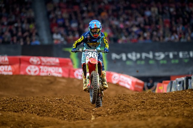 2018-Daytona-Supercross-RJ-Hampshire-Update_2.jpg