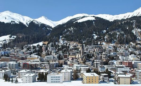 davos-2042711__340.jpg