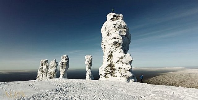 Los Siete Gigantes de Urales, Rusia.jpg