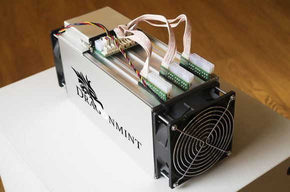 dragonmint-asic-miner-580x384.jpg