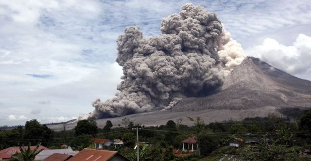 Video-Foto-Letusan-Gunung-Sinabung-2016-Awan-Panas-di-Karo-Sumatera-Utara.jpg