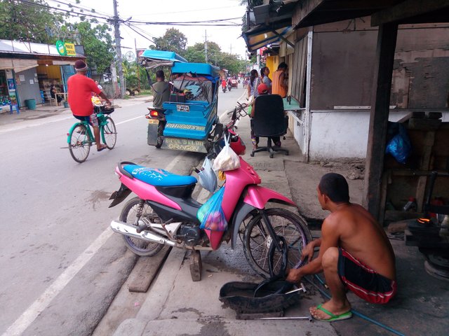 motorcycle vulcanizing shop near me