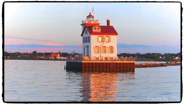 South Side Light House .jpg