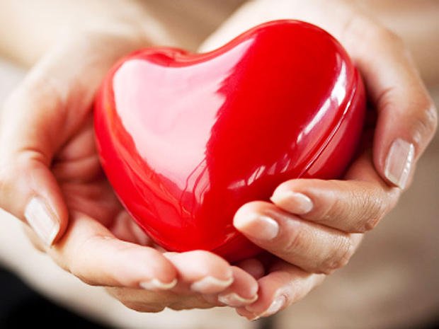 heart-in-hands-000012745581.jpg