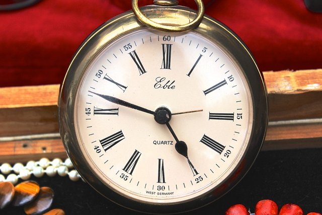 pocket-watch-425715_960_720.jpg