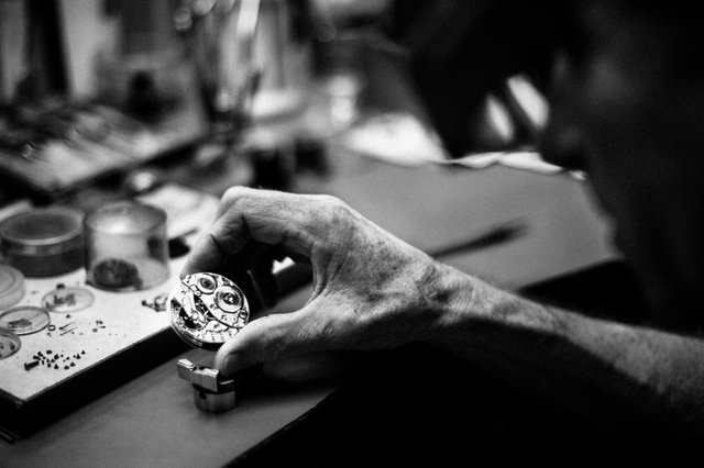 watchMaker-3.jpg