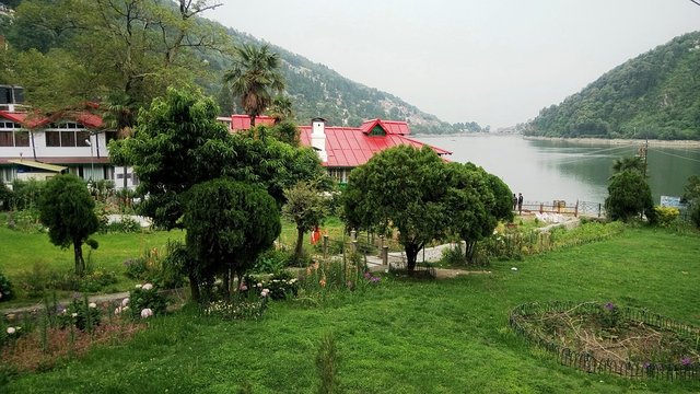 nainital.jpg