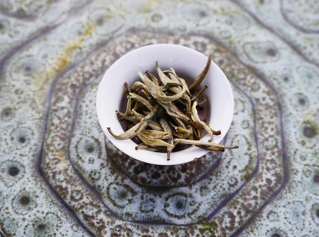 Mei Leaf White Jasmine Tea.jpg