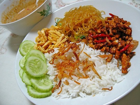 nasi-uduk-bisikan.jpg