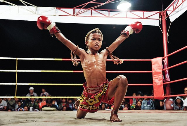 muay-thai-photographing-the-roots-and-culture-of-thailands-greatest-tradition-body-image-1469798654.jpg