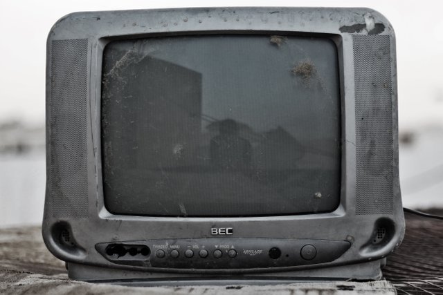 Old TV 1.jpg