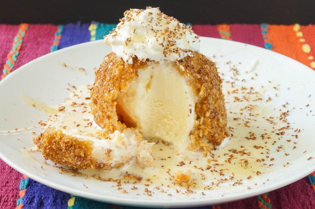 Fried-Ice-Cream_16650.jpg