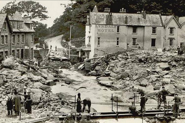 Screenshot-2018-1-20 lynmouth floods 1952 - Google Search.png