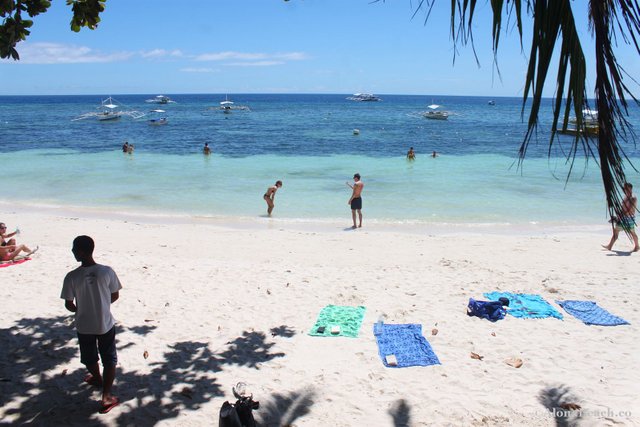 Alona-Beach-Panglao-Island-Bohol-Philippines-042.jpg