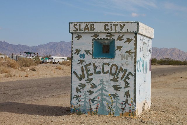 Slab_City_Welcome.jpg
