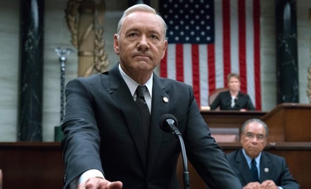 kevin-spacey-house-of-cards-650x395.jpg