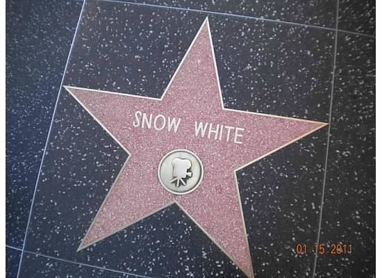 hollywood-walk-of-fame.jpg