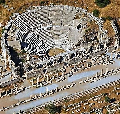 12-Efes Tiyatrosu - Theatre of Ephesos, Turkey.jpg