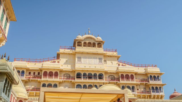 city palace jaipur15.jpg