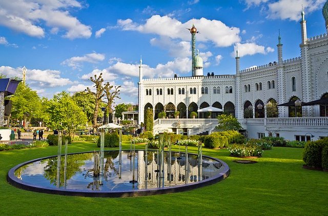 denmark-tivoli-gardens.jpg